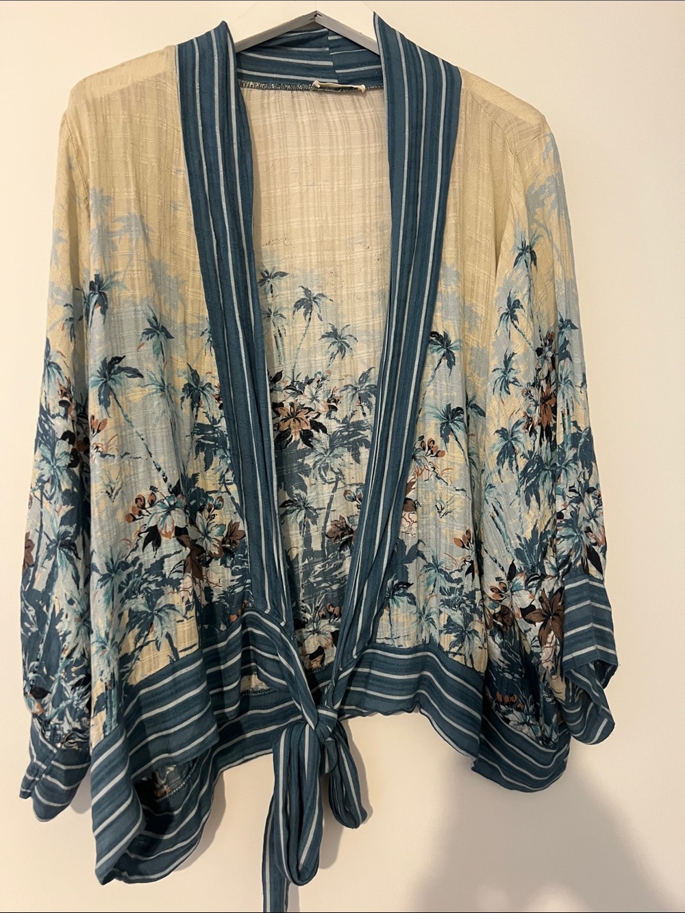 lovestitch Floral Tie-Front Kimono in Blue and Cream